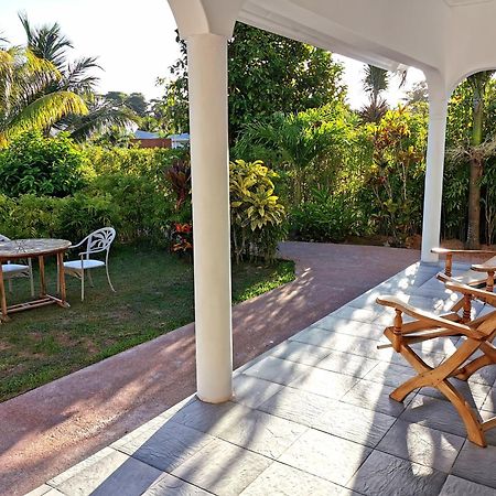 Chez Marva Grande Villa Coco 3 A 12 Personnes La Digue Bagian luar foto