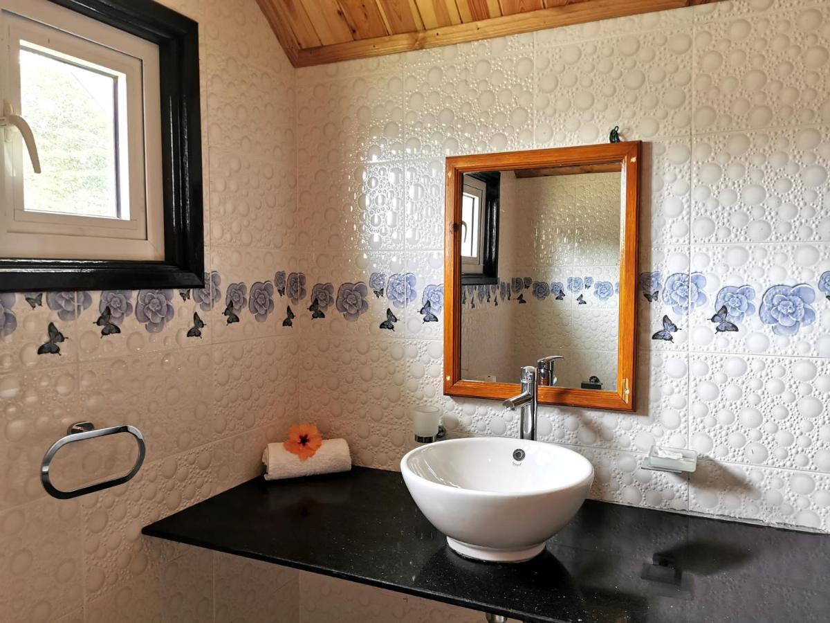 Chez Marva Grande Villa Coco 3 A 12 Personnes La Digue Bagian luar foto